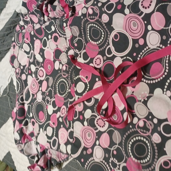 Scrub top - Picture 2 of 2